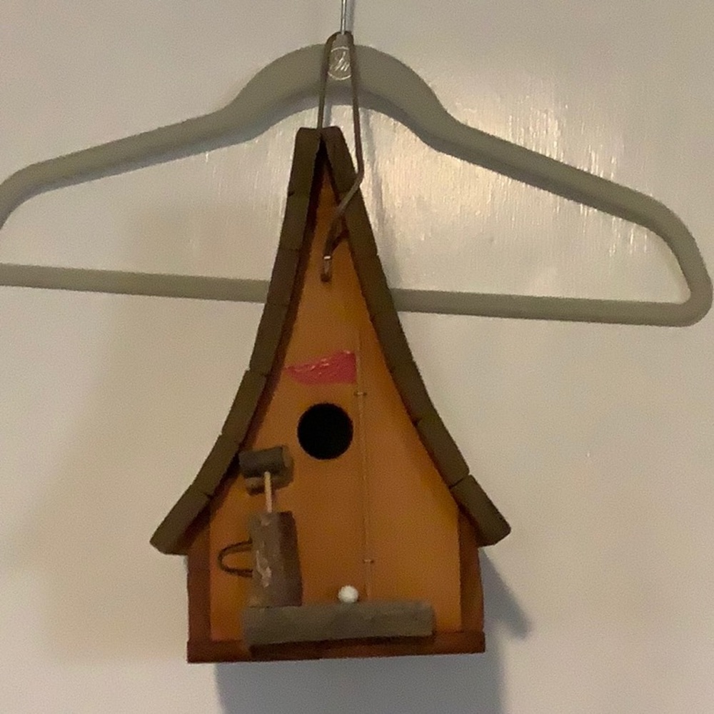 Birdhouse - Picture 1 of 2